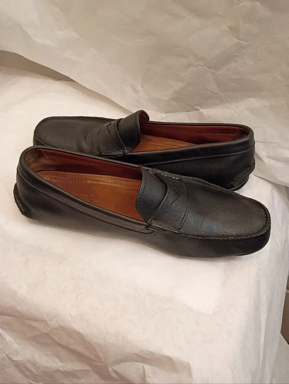 Mens Prada Black.Loafer Shoes UK.9.us 9.5